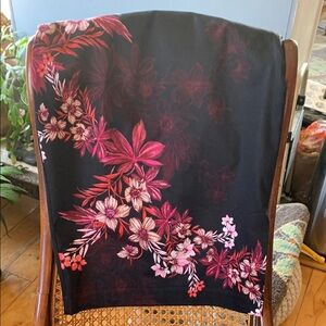 Worthington black floral skirt with side slit.   Great for casual or evening out